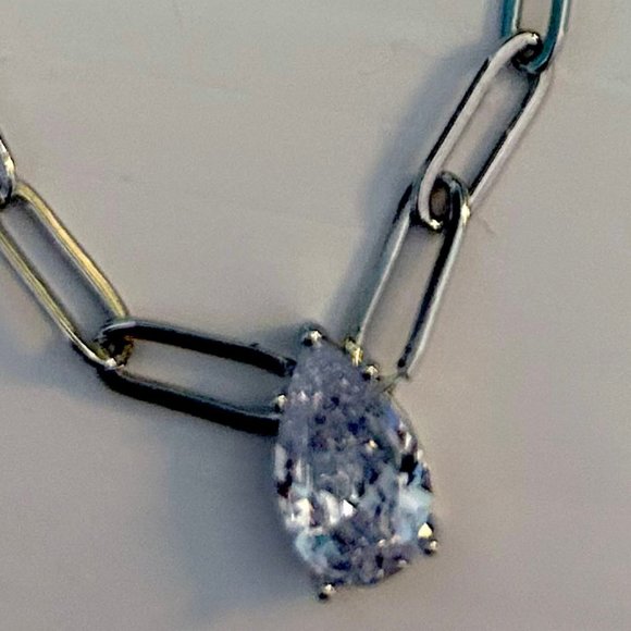 Cubic Zirconia Pear Cut Solitare Silver Necklace paper clip chain - Picture 6 of 8